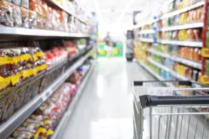 Από Δευτέρα οι μειώσεις τιμών στα σούπερ μάρκετ – Έρχεται και παράταση για την επιδότηση στο πετρέλαιο κίνησης