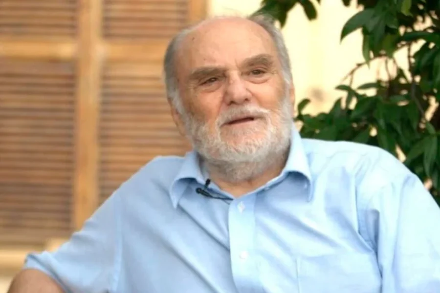 Δημοσία δαπάνη θα τελεστεί η κηδεία του Στέλιου Ράμφου