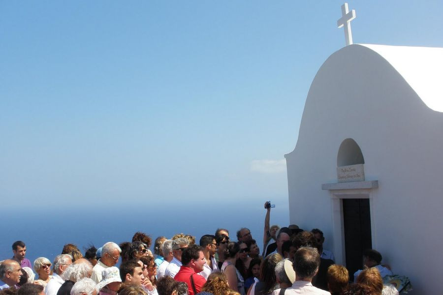 Ο μικρός ναός στη Σίκινο που ποτέ δεν επισκέφθηκε ο ποιητής – Το τάμα του Ελύτη για την Παναγία της Παντοχαράς