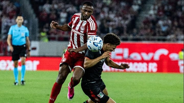 Champions League: Ανοιχτοί λογαριασμοί για Ολυμπιακό και Ναϊμέγκεν