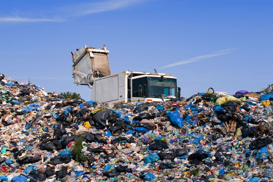 Κέρδισε στο λότο 1 εκατομμύριο και πέταξε το δελτίο στα σκουπίδια – Σάρωσε τη χωματερή και το βρήκε άθικτο