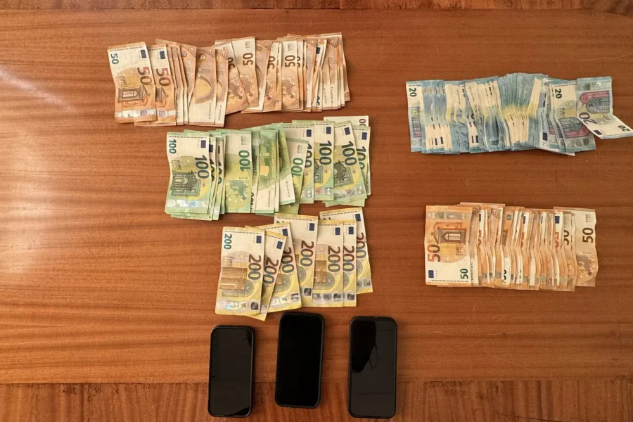 Σύλληψη 2 μελών εγκληματικής οργάνωσης, για διακίνηση ναρκωτικών, κατοχή, αποθήκευση και πώληση όπλων στη Ζάκυνθο