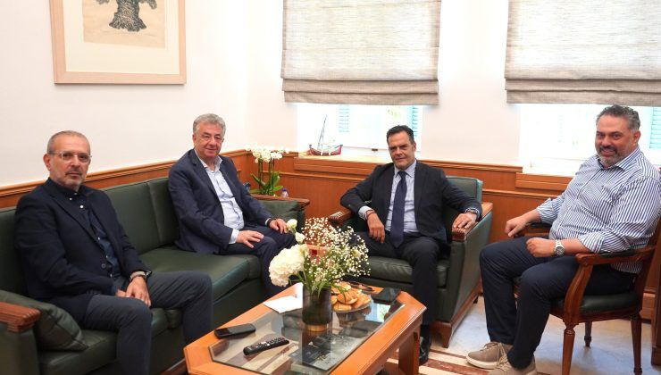 Συνάντηση Περιφερειάρχη Κρήτης με τον Πρόεδρο της Ελληνικής Οδοντιατρικής Ομοσπονδίας Θανάση Δεβλιώτη