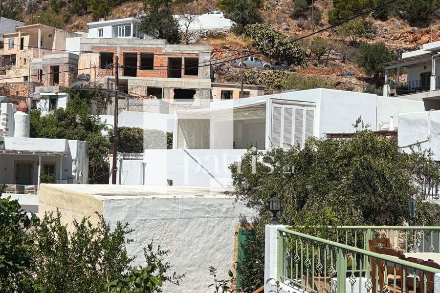Γιώργος Μαζωνάκης: «Ήταν απλός άνθρωπος – Ήθελε την ησυχία του» – Τι λένε οι Σητειακοί γείτονες του