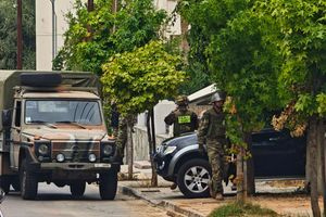 Ζούσε επί 85 χρόνια με μια βόμβα κάτω από τα πόδια της – Οι κληρονόμοι πήγαν να χτίσουν και τότε…