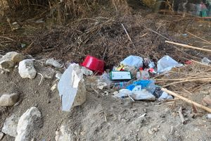 “Τέλος η παράνομη κατασκήνωση – Τώρα ποιος θα μαζέψει το χάος;” (φωτό)