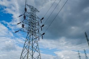 Ρεύμα: Υποχώρηση των τιμών αύριο, παραμένουν ωστόσο σε υψηλά επίπεδα