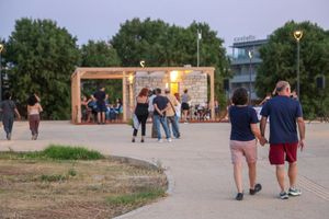 Διευρύνεται το ωράριο των αναψυκτηρίων της ΔΕΠΑΝΑΛ πάνω στα Ενετικά Τείχη του Ηρακλείου