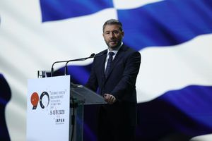 Ανδρουλάκης: «Επαναφέρουμε 13ο μισθό σε δημοσίους υπαλλήλους, 13η σύνταξη, καταργούμε 13ωρο»