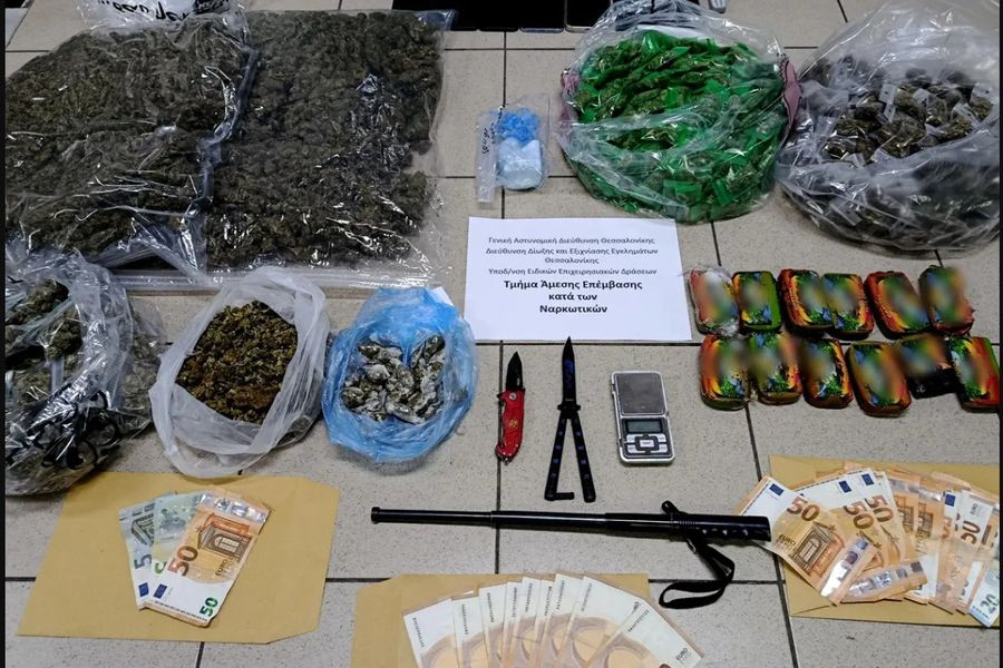 Εξάρθρωση κυκλώματος που διακινούσε ναρκωτικά με μισθωμένα αυτοκίνητα – Συνελήφθησαν 8 μέλη του