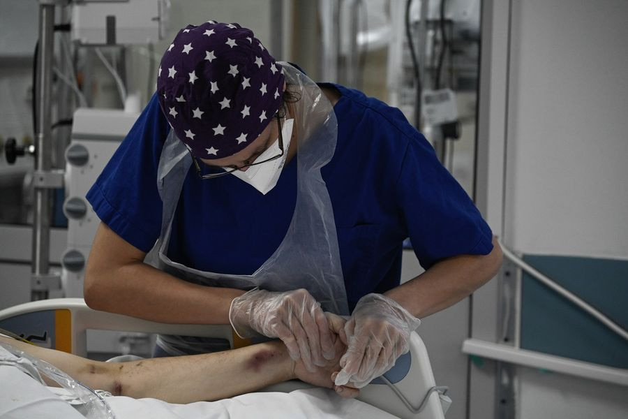 Το νομικό τρικ στο νομοσχέδιο του υπουργείου Υγείας που εξοργίζει τους νοσηλευτές