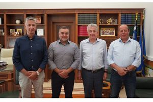 Συνάντηση της Ένωσης Προσωπικού Λ.Σ. Ανατολικής Κρήτης με τον Περιφερειάρχη Κρήτης