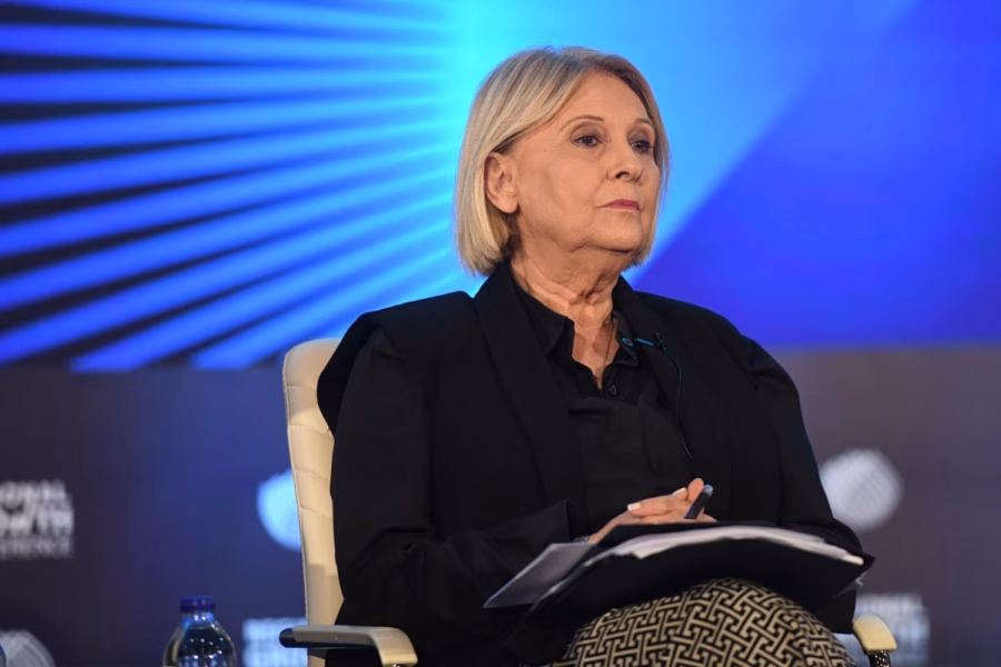 Σάλος με τη δήλωση Βούλτεψη για τα κενά στα σχολεία: “Φταίει ότι οι μισές εμφανίζονται εγκυμονούσες”