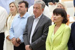 Νέα εποχή για την Περιφέρεια Κρήτης: Πρώτη συνεδρίαση στο νέο βιοκλιματικό κτίριο και τέλεση αγιασμού