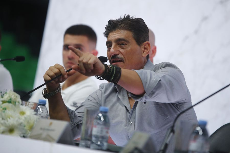 Γιαννακόπουλος: «Όταν έχεις επτά αστέρια, κανείς δεν μπορεί να σου μιλάει για πίεση»