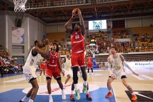 Crete IBT 2026: Κοντράρονται στον τελικό Ολυμπιακός και Ερυθρός Αστέρας
