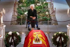 Πέθανε η πριγκίπισσα Άστριντ της Νορβηγίας, δύο ημέρες μετά την κηδεία του αδερφού της