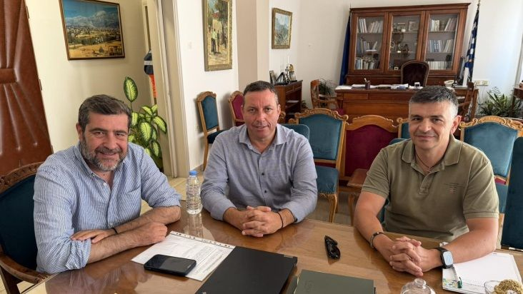 Συνάντηση εργασίας του Αντιπεριφερειάρχη Λασιθίου με τον Δήμαρχο Αγίου Νικολάου