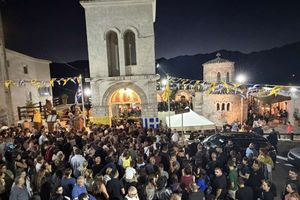 Μυριοκέφαλα: Με λαμπρότητα και πλήθος κόσμου η μεγάλη Πανήγυρη της Παναγίας
