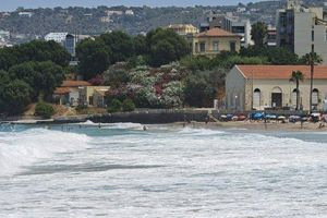 Λιμενικός έσωσε αλλοδαπή από βέβαιο πνιγμό! Τα συγχαρητήρια της Ένωσης Λιμενικών Κρήτης