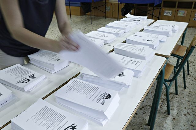 Εκλογικός πυρετός: “Κλείνουν” ψηφοδέλτια και υποψήφιοι στο Ηράκλειο – Ποια ονόματα “παίζουν” και ποιο κόμμα πάει με πρόσωπο “έκπληξη”!