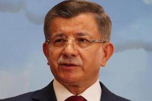 Ερευνα για «εξύβριση του προέδρου» κατά του πρώην πρωθυπουργού και υπουργού Εξωτερικών Αχμέτ Νταβούτογλου