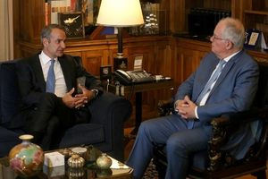 Συνάντηση Μητσοτάκη-Τασούλα: Προτεραιότητα το πετρέλαιο θέρμανσης