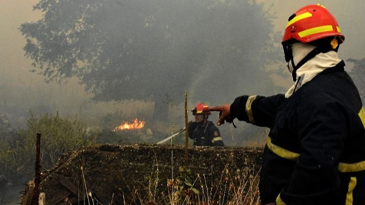 Καβάλα: Μήνυμα 112 για την πυρκαγιά σε δασική έκταση στο Ελαιοχώρι