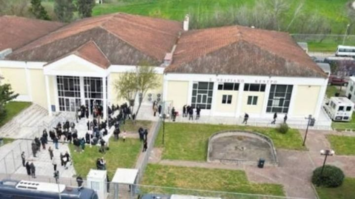 Δίκη για τα Τέμπη: Τη Δευτέρα η απόφαση για το κινητό του σταθμάρχη – Συντάχθηκε με την εισαγγελική πρόταση ο συνήγορος του