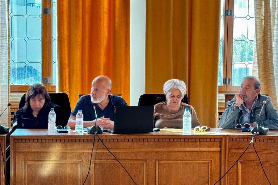 Ομόφωνα αποδεκτή από το Δημοτικό Συμβούλιο η επιδότηση εισιτηρίου για τους φοιτητές