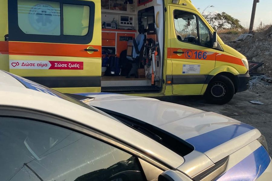 Πρόχειρος καταυλισμός Ρομά στην παραλιακή – Η αστυνομία απομάκρυνε οκτώ άτομα (pics)