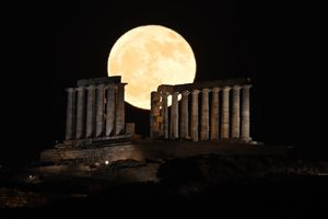 Πανσέληνος Σεπτεμβρίου: Πότε είναι το «Φεγγάρι της Συγκομιδής»