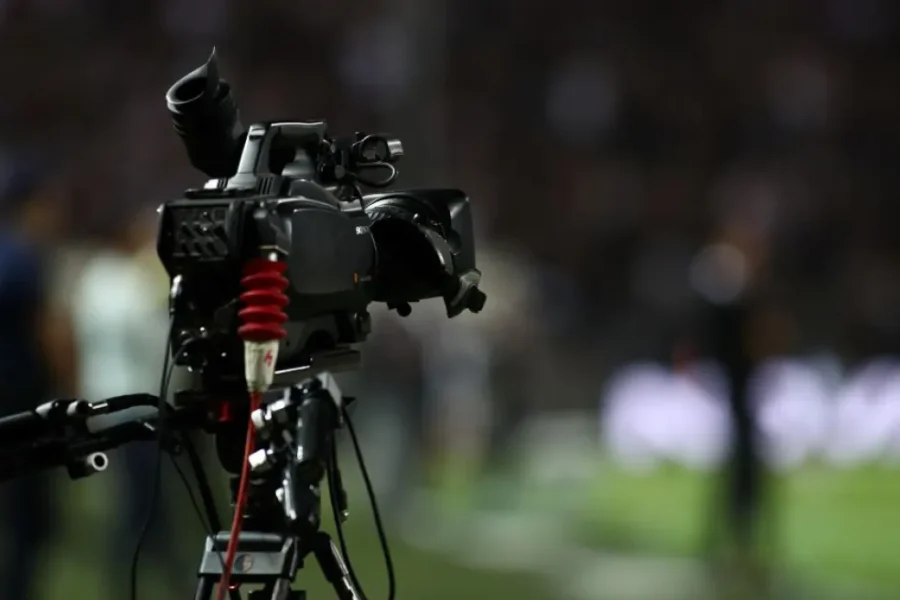 Super League: Πέρασε η πρόταση για μελέτη κεντρικής διαχείρισης