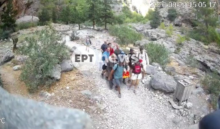 Επιχείρηση διάσωσης μοναχού στο φαράγγι της Σαμαριάς – Μεταφέρεται στο Κέντρο Υγείας Σφακίων