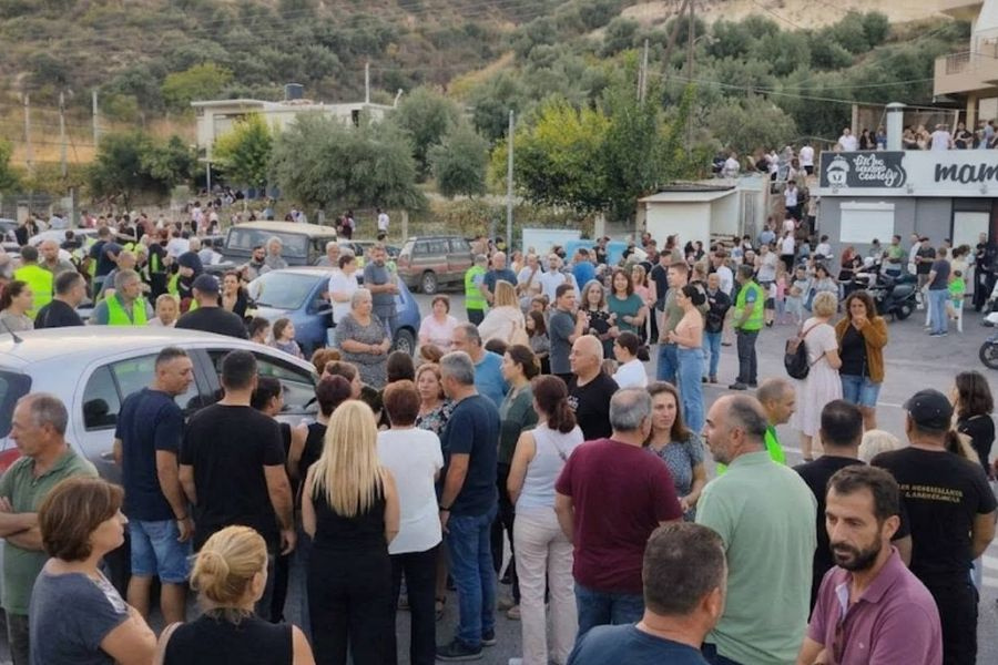 Δομή στους Αθανάτους: “Πυρετός” διαβουλεύσεων λίγο πριν το τελεσίγραφο Πλεύρη και “βολές” για τον ρόλο της Αυτοδιοίκησης