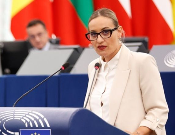Ελεονώρα Μελέτη: «Η ψυχική υγεία στη δουλειά δεν είναι πολυτέλεια, είναι δικαίωμα»