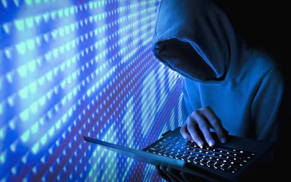 Όταν η απάτη περνά από την οθόνη: οι παγίδες της νέας ψηφιακής εποχής