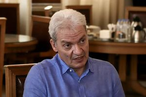 Στο ΠαΓΝΗ μετά από αδιαθεσία ο Αλέξης Καλοκαιρινός