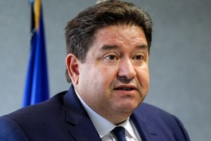 Επιστολή του Μιχάλη Καραμαλάκη για τη διέλευση πομπής με τουρκικές σημαίες από την οδό 25ης Αυγούστου