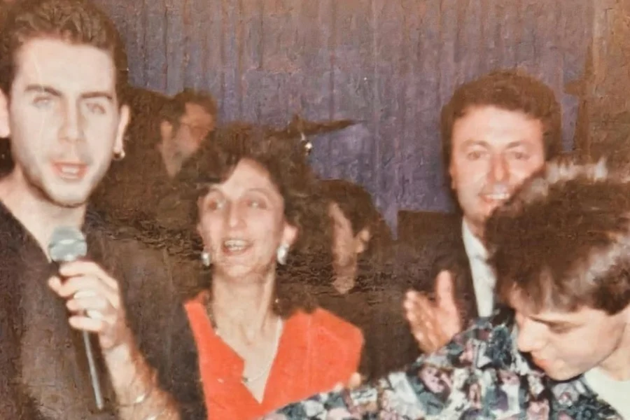 Νίκαια, καλοκαίρι του ’84: Όταν ο 12χρονος Γιώργος Μαζωνάκης έδινε μαθήματα… marketing στον Πέτρο Πολυχρονίδη