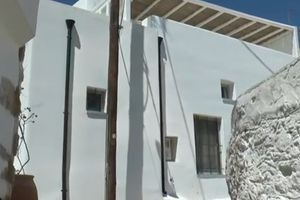 Γιώργος Μαζωνάκης: Αυτό ήταν το ησυχαστήριό του στη Σητεία – Το παλιό ελαιοτριβείο που έγινε το καταφύγιό του (vid)