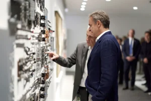 Ο Μητσοτάκης στα άδυτα της Nvidia στην Καλιφόρνια: Συζήτησε για τις επενδύσεις στην Ελλάδα, επαφές με κορυφαίους ερευνητές στην Sequoia Capital