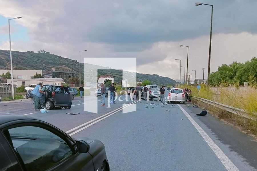 Τροχαίο με υλικές ζημιές στην Ηρακλείου – Μοιρών (pics + video)