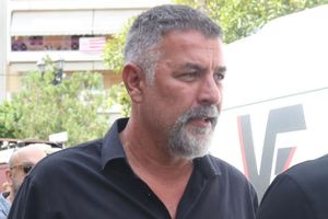 Μπισμπίκης στο patris.gr για Μαζωνάκη: «Ελπίζω τα τραγούδια του να απαλύνουν τη θλίψη όλων που τον αγάπησαν»