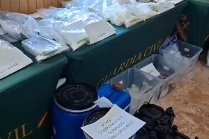 Κύκλωμα στην Ισπανία έστελνε ναρκωτικά με ταχυδρομείο σε ΗΠΑ, Αυστραλία και ακόμα 43 χώρες