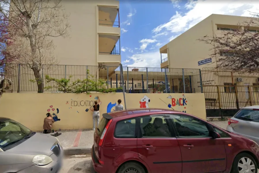 Στα νέα Ωνάσεια Σχολεία του Ηρακλείου για το πρώτο κουδούνι η υπουργός Παιδείας