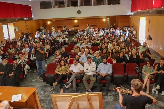 Με ιδιαίτερη επιτυχία η καθιερωμένη Τελετή Βράβευσης των αριστούχων μαθητών στο Οροπέδιο Λασιθίου