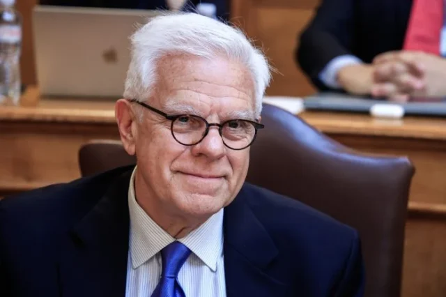 Παρατήθηκε ο Οδυσσέας Ζώρας από τη θέση του πρύτανη ιδιωτικού πανεπιστημίου: «Η ηγεσία του υπουργείου Παιδείας υπονόμευσε το έργο μας»