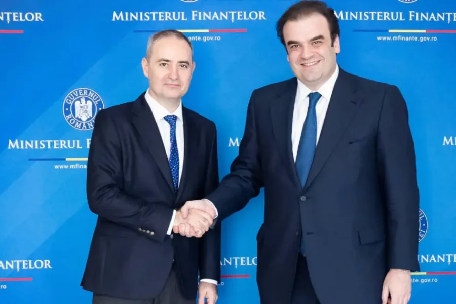 O Κυριάκος Πιερρακάκης θα παντρέψει τον υπουργό Οικονομικών της Ρουμανίας