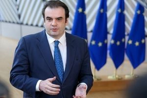 Επίσκεψη Πιερρακάκη στη Γερμανία – Συναντήσεις με τον καγκελάριο Μερτς και τον υπ. Οικονομικών